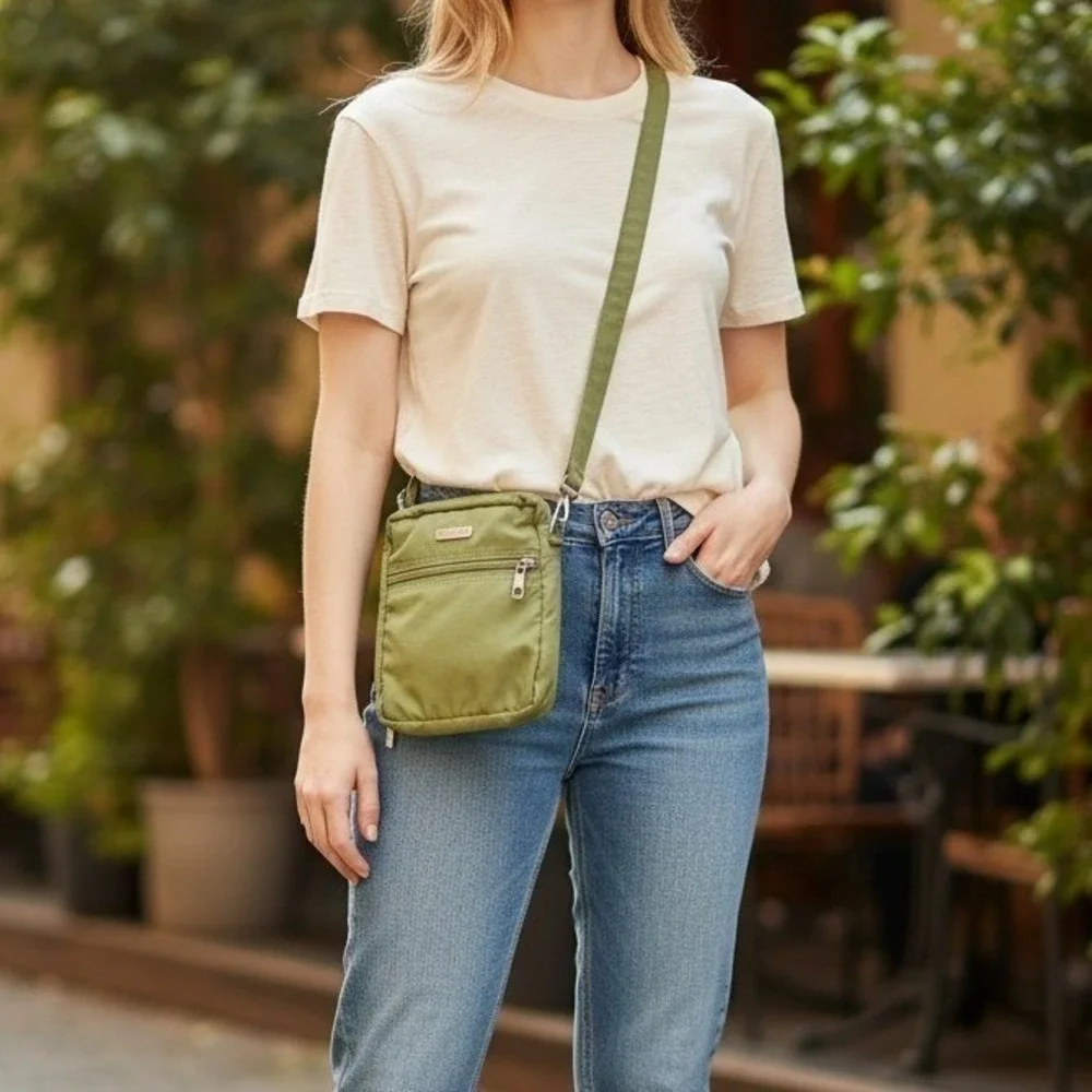 Baggallini Olive‎ Green Zip Crossbody Bag Handbag Wallet Pocket Convertible